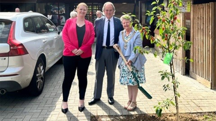 Sanctuary Supported Living Staff and Cllr Jean Butcher outside Sussex Avenue