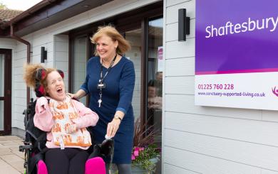 Samantha Crindle and service user