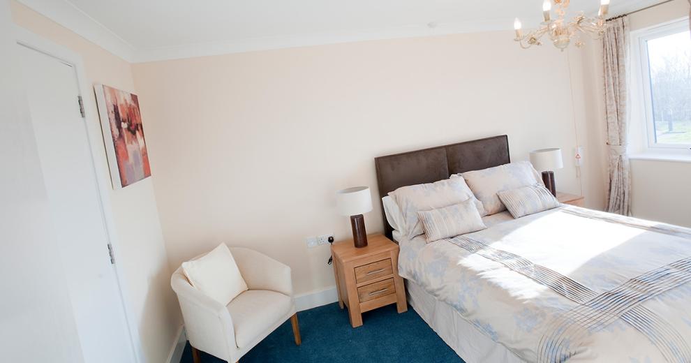 Roman Ridge bedroom