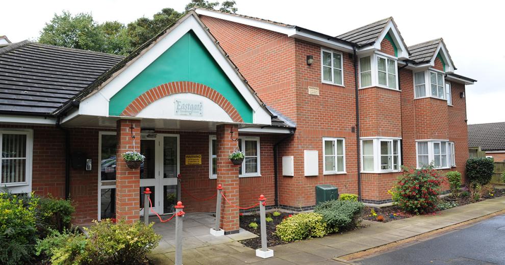 End of road, well-presented modern residential home with plenty of plants and flowers decorating the perimeter.