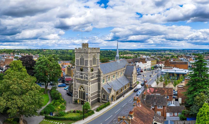 Panoramic views of High Barnet focusing in on the 1400’s church architecture.